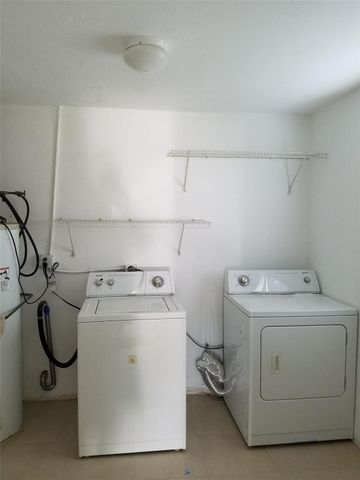 9444 SW 52nd Pl, Cooper City, FL 33328