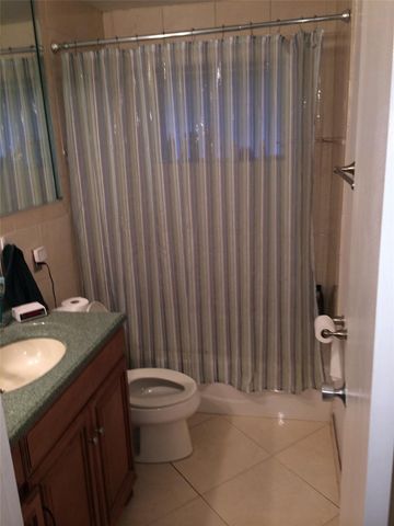 9444 SW 52nd Pl, Cooper City, FL 33328