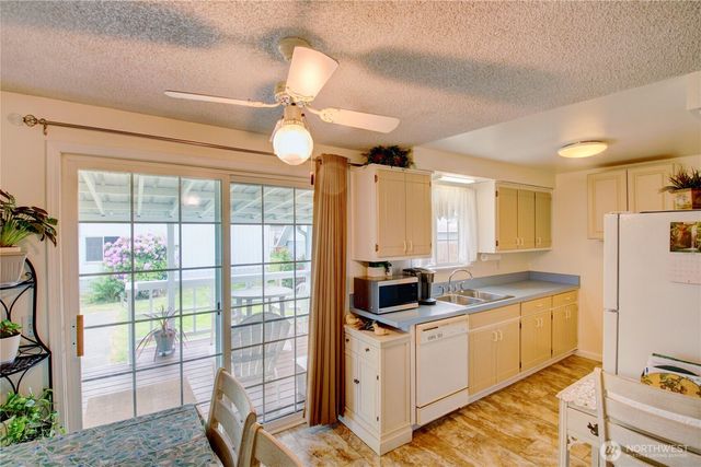 609 John Liner Road, Sedro Woolley, WA 98284