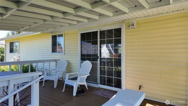 609 John Liner Road, Sedro Woolley, WA 98284