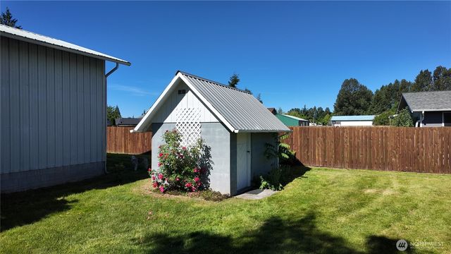 609 John Liner Road, Sedro Woolley, WA 98284