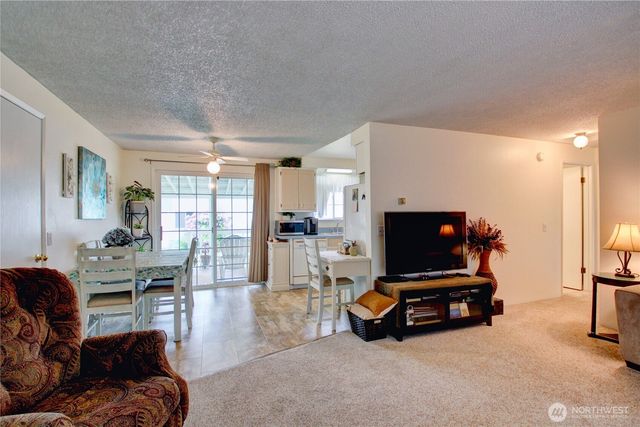 609 John Liner Road, Sedro Woolley, WA 98284