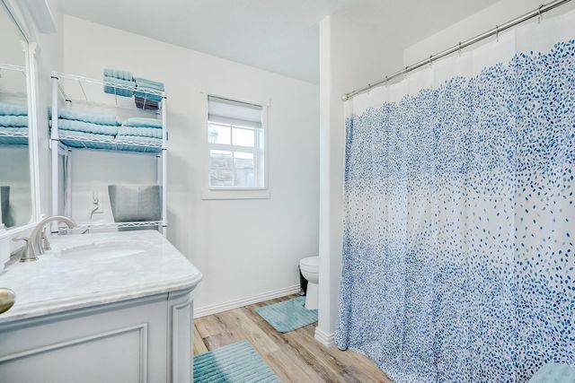 186 Poinsetta Street, Bridge City, TX 77611