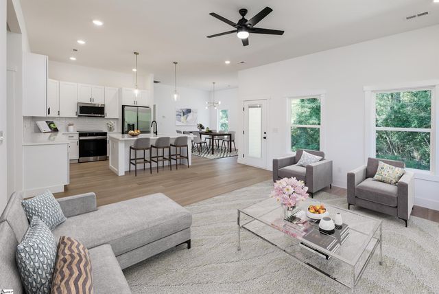 506 Vault Way, Roebuck, SC 29376