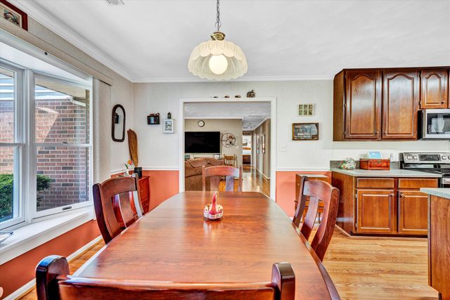 1033 Annie Bell RD, Blue Ridge, VA 24064