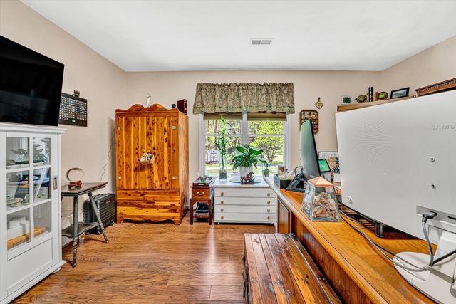 1033 Annie Bell RD, Blue Ridge, VA 24064