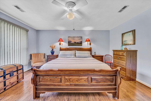 1033 Annie Bell RD, Blue Ridge, VA 24064
