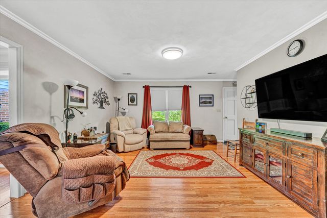 1033 Annie Bell RD, Blue Ridge, VA 24064