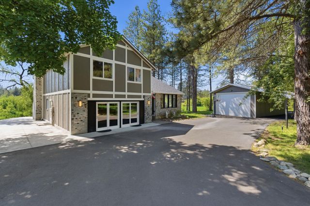 21611 N Little Spokane Dr, Colbert, WA 99005