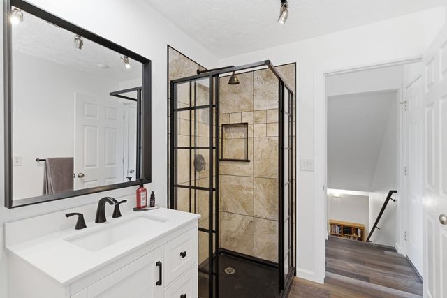 21611 N Little Spokane Dr, Colbert, WA 99005