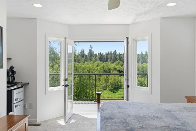21611 N Little Spokane Dr, Colbert, WA 99005