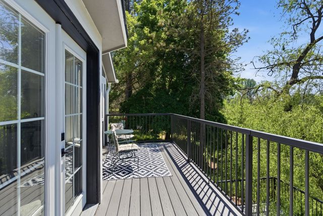 21611 N Little Spokane Dr, Colbert, WA 99005