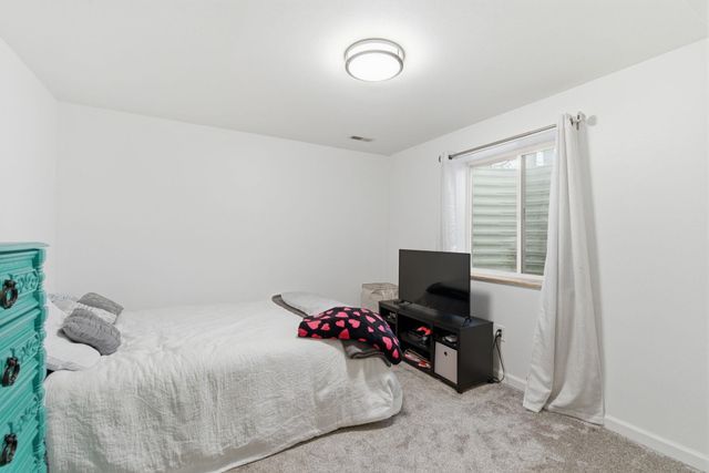 21611 N Little Spokane Dr, Colbert, WA 99005