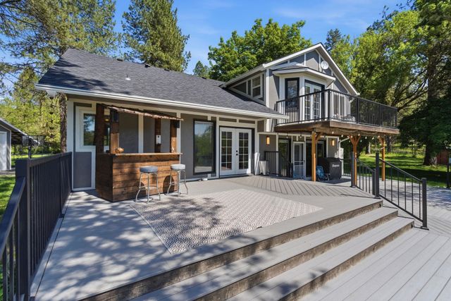 21611 N Little Spokane Dr, Colbert, WA 99005