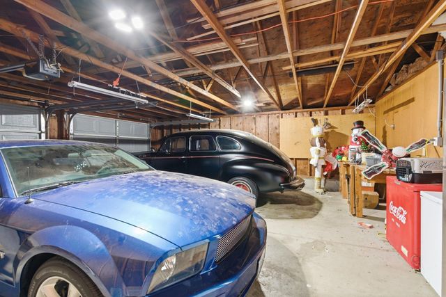 21611 N Little Spokane Dr, Colbert, WA 99005