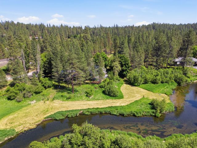 21611 N Little Spokane Dr, Colbert, WA 99005