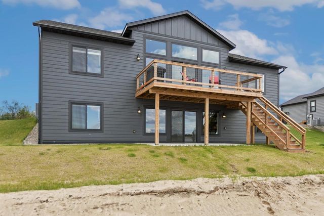 W5884 Sand By Me Drive, New Lisbon, WI 53950