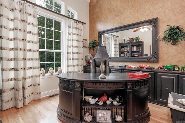 4 Sitiar Way, Hot Springs Village, AR 71909