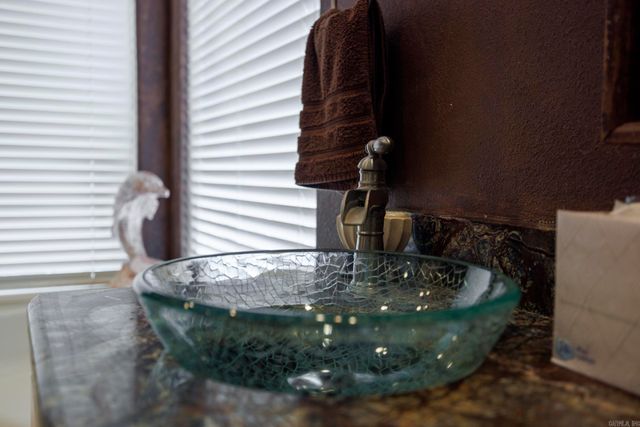 4 Sitiar Way, Hot Springs Village, AR 71909