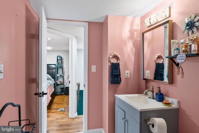 117 E PALL MALL ST, Winchester, VA 22601