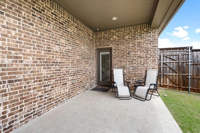 1024 Macaw Drive, Forney, TX 75126