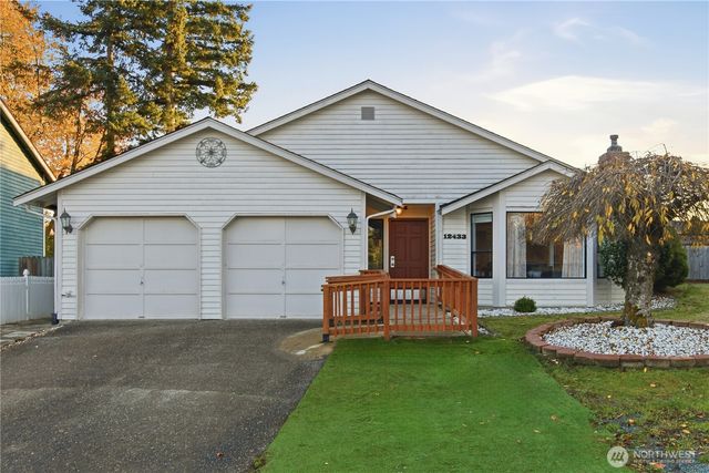 12433 SE 275th Place, Kent, WA 98030