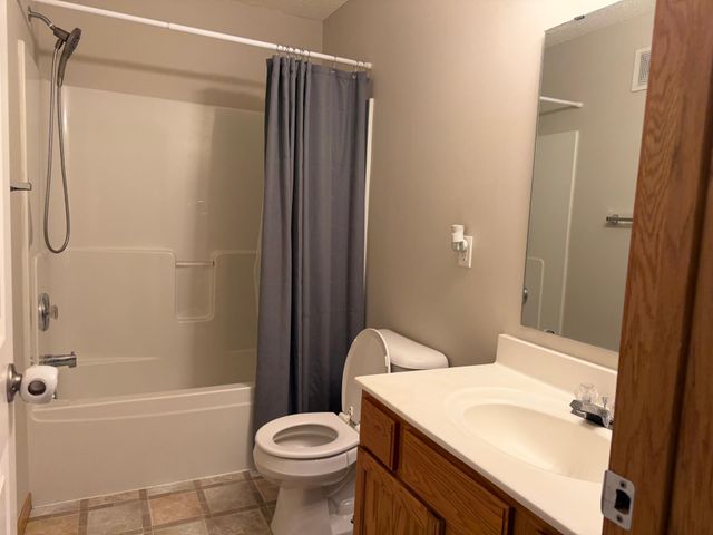 15608 Prospect Road, Eden Prairie, MN 55347