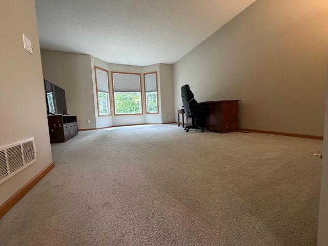 15608 Prospect Road, Eden Prairie, MN 55347