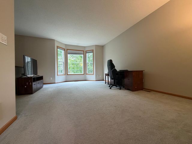 15608 Prospect Road, Eden Prairie, MN 55347