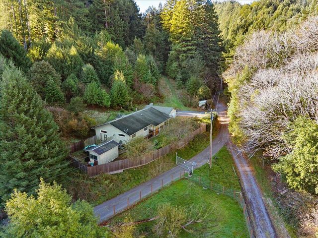 50 Redwood Avenue, Rio Dell, CA 95562