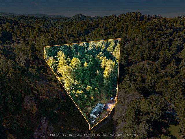 50 Redwood Avenue, Rio Dell, CA 95562