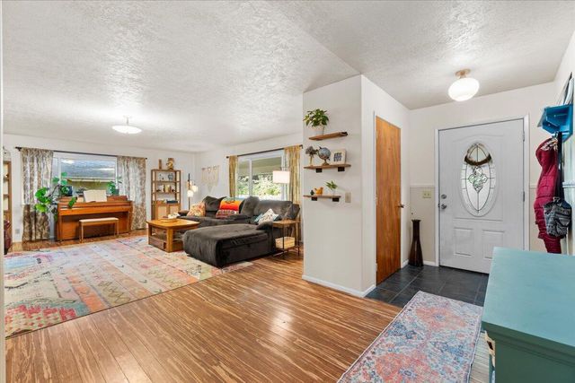 50 Redwood Avenue, Rio Dell, CA 95562