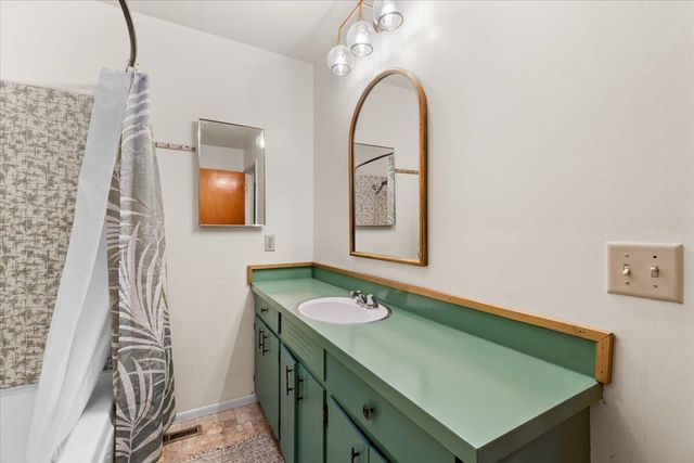 50 Redwood Avenue, Rio Dell, CA 95562