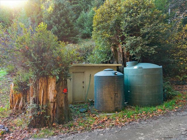 50 Redwood Avenue, Rio Dell, CA 95562