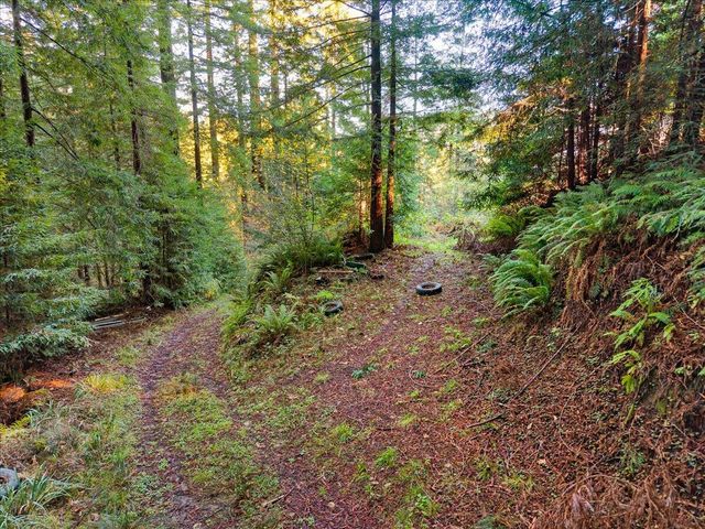 50 Redwood Avenue, Rio Dell, CA 95562