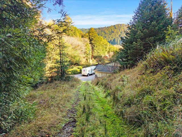 50 Redwood Avenue, Rio Dell, CA 95562