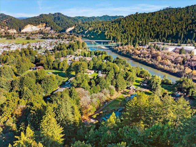 50 Redwood Avenue, Rio Dell, CA 95562