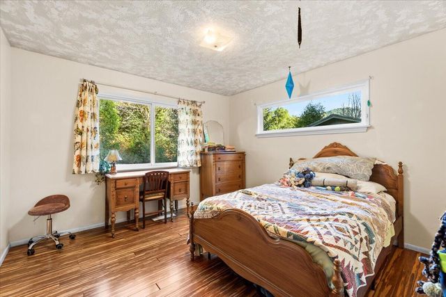 50 Redwood Avenue, Rio Dell, CA 95562