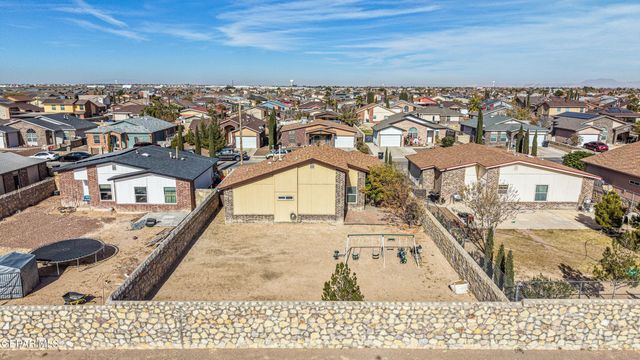 14320 Escalera Drive, Horizon City, TX 79928