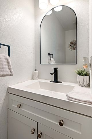 3188 Spyglass Drive, Grand Prairie, TX 75052