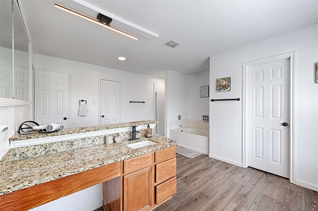 3188 Spyglass Drive, Grand Prairie, TX 75052