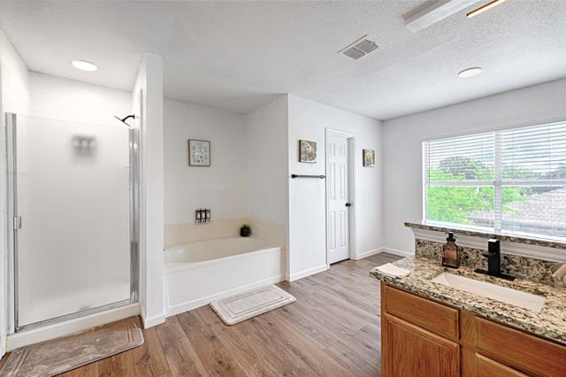 3188 Spyglass Drive, Grand Prairie, TX 75052