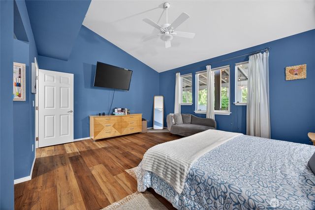 20511 SE 261st Place, Covington, WA 98042