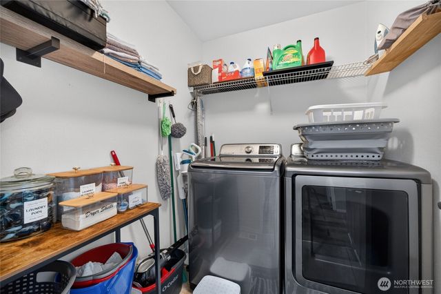 20511 SE 261st Place, Covington, WA 98042
