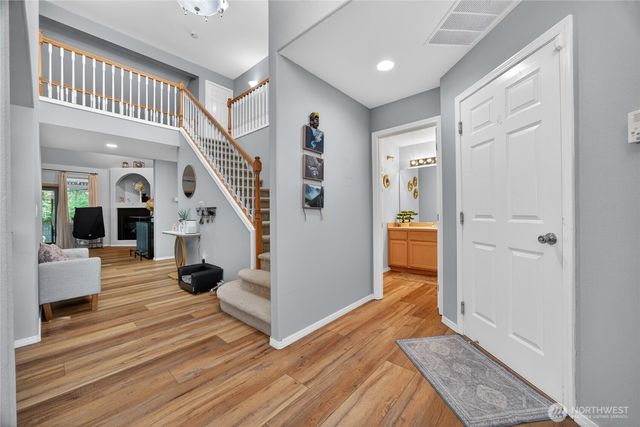 20511 SE 261st Place, Covington, WA 98042