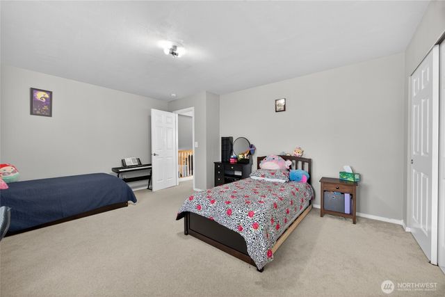 20511 SE 261st Place, Covington, WA 98042