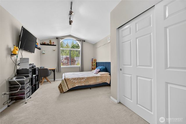 20511 SE 261st Place, Covington, WA 98042