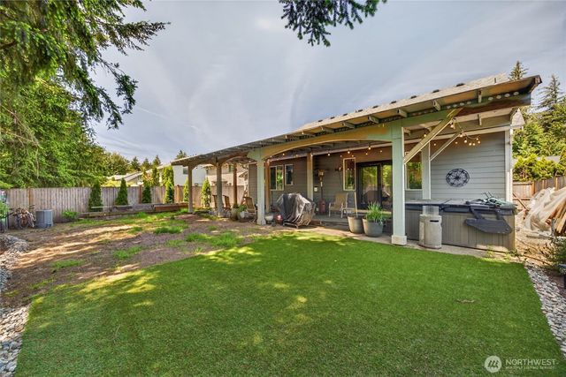 20511 SE 261st Place, Covington, WA 98042