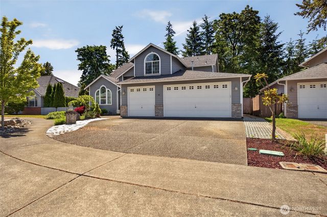 20511 SE 261st Place, Covington, WA 98042