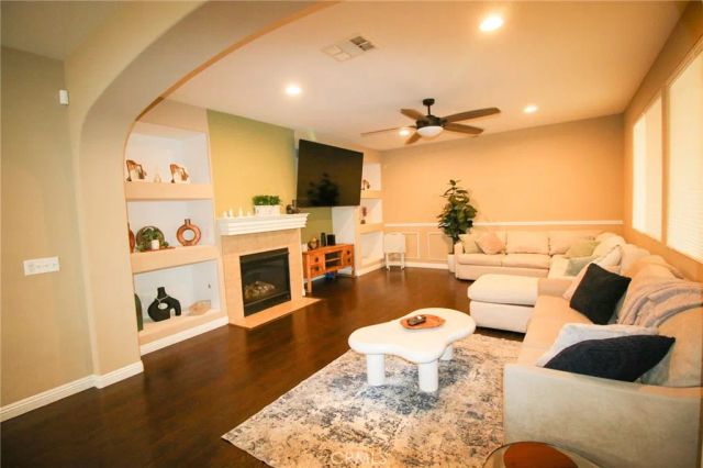 26982 Back Bay Drive, Menifee, CA 92585